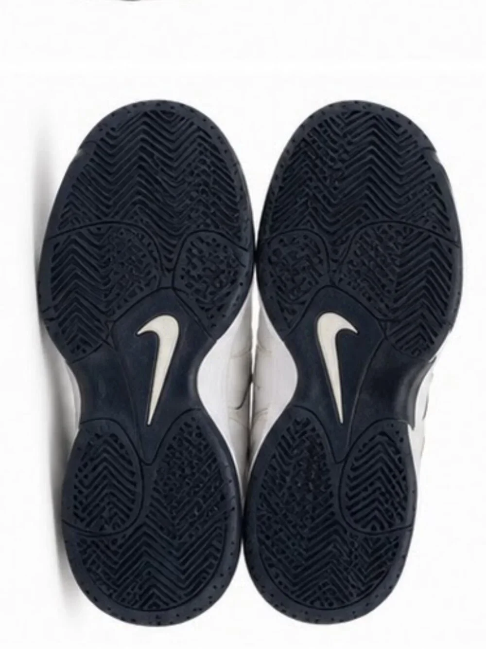 Collectible Nike Court Lite 2 White Royal Pulse AR8836 106